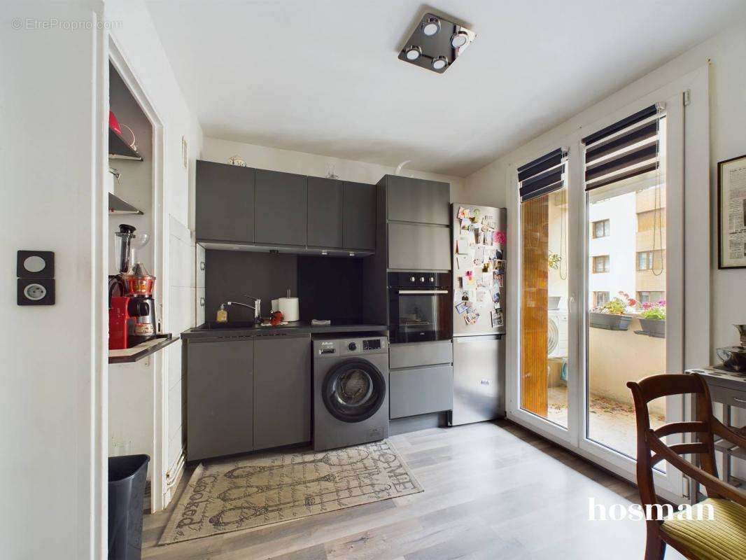 Appartement à MARSEILLE-4E