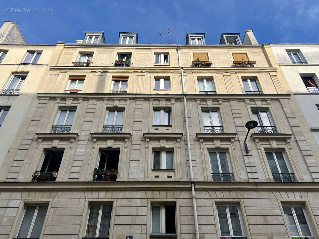 Appartement à PARIS-18E