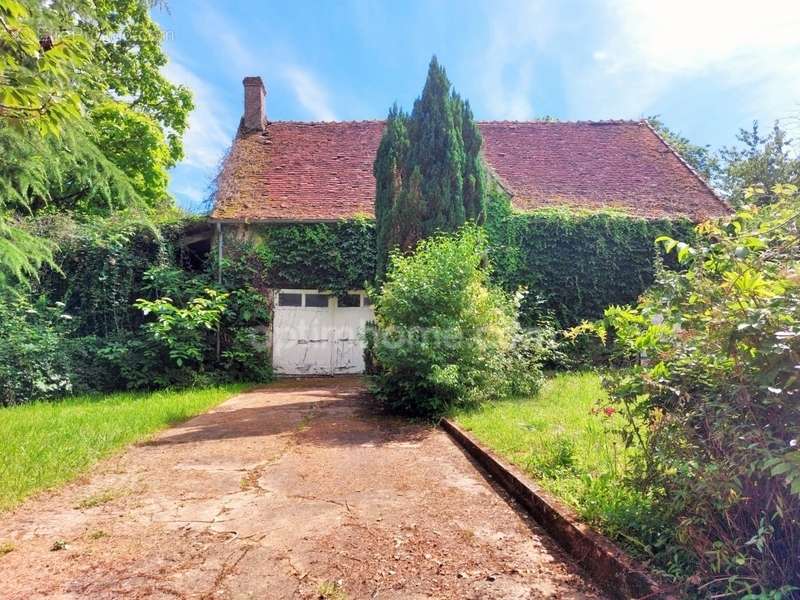 Maison à CHATEAUNEUF-VAL-DE-BARGIS