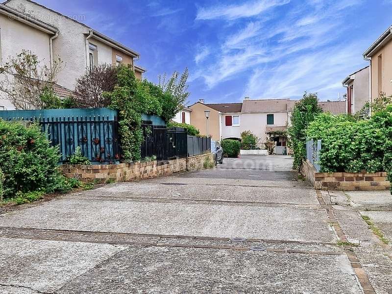 Maison à CERGY