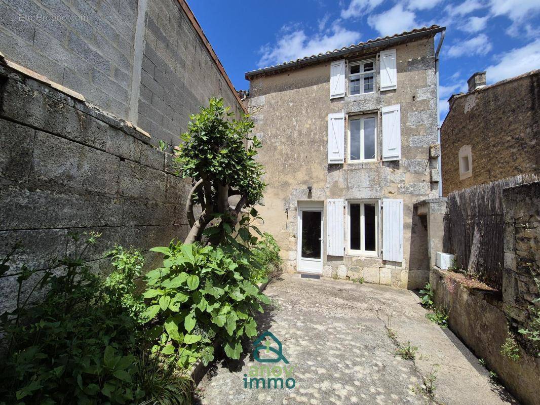 Maison à ANGOULEME