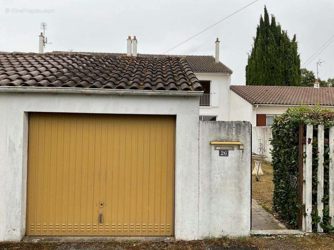 Maison à POITIERS