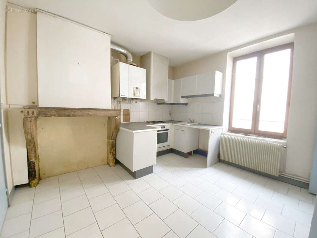 Appartement à LYON-4E