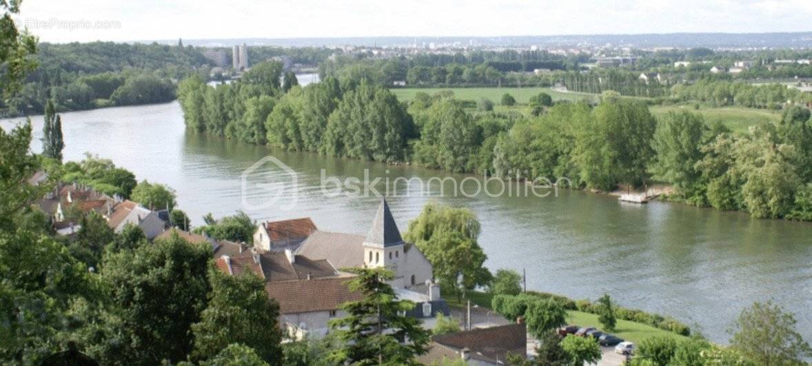 Maison à LA FRETTE-SUR-SEINE