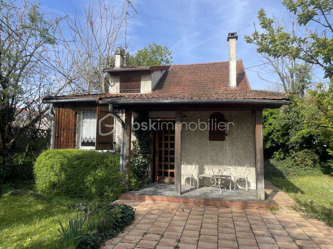 Maison à CHAMPIGNY-SUR-MARNE