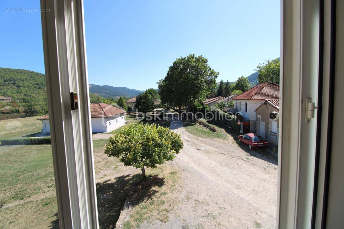 Appartement à NANT