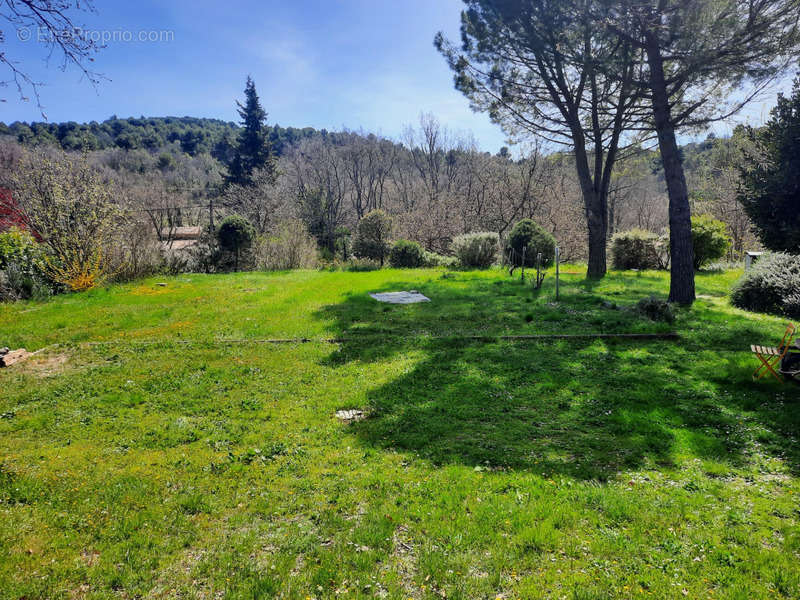 Maison à BAUDINARD-SUR-VERDON