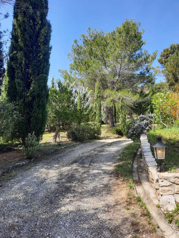 Maison à BAUDINARD-SUR-VERDON