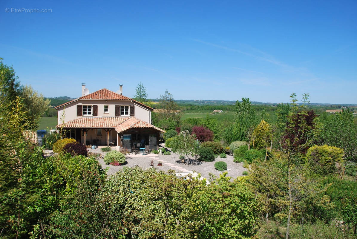 Maison à CASSENEUIL