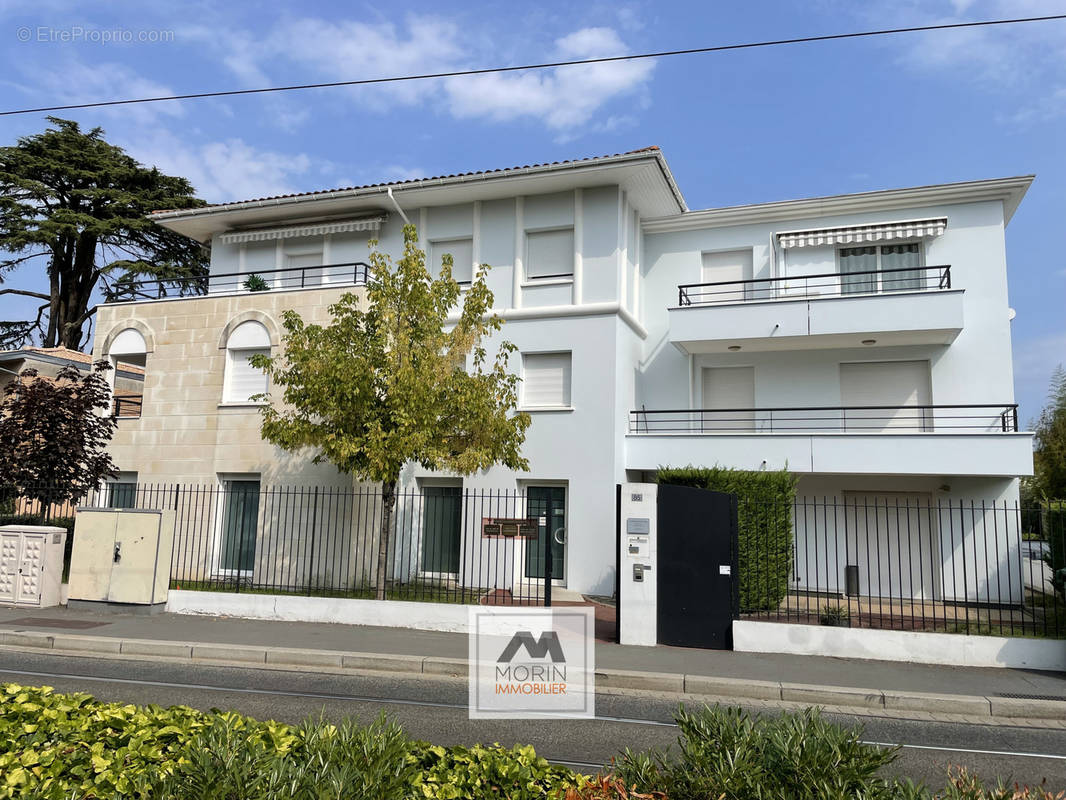 Appartement à LE BOUSCAT