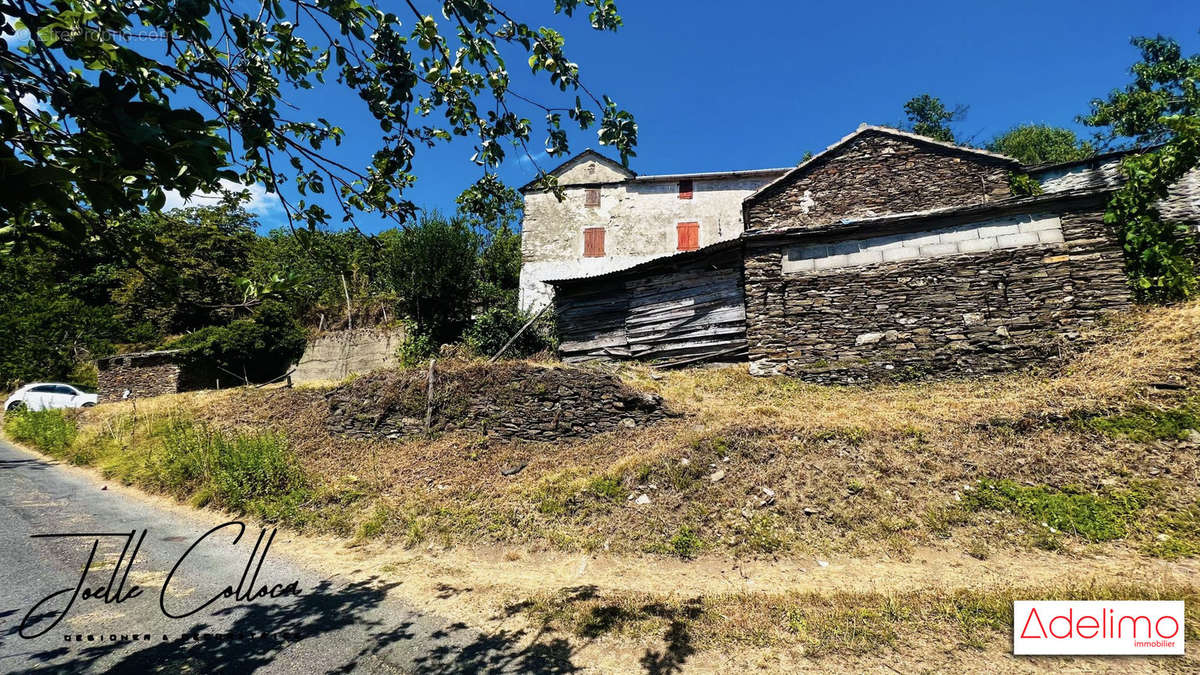 Maison à SAINT-ANDRE-DE-LANCIZE