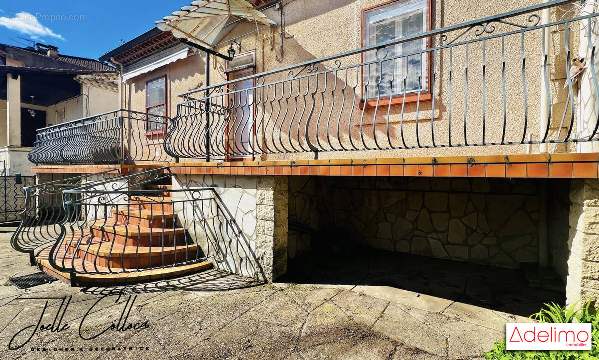 Maison à LES SALLES-DU-GARDON