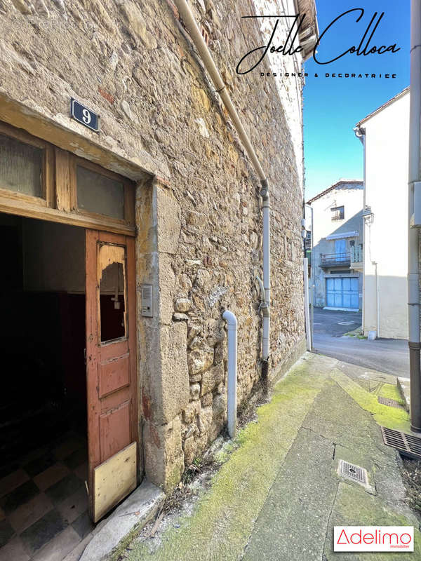 Entrer du 1er appartement - Appartement à LES SALLES-DU-GARDON