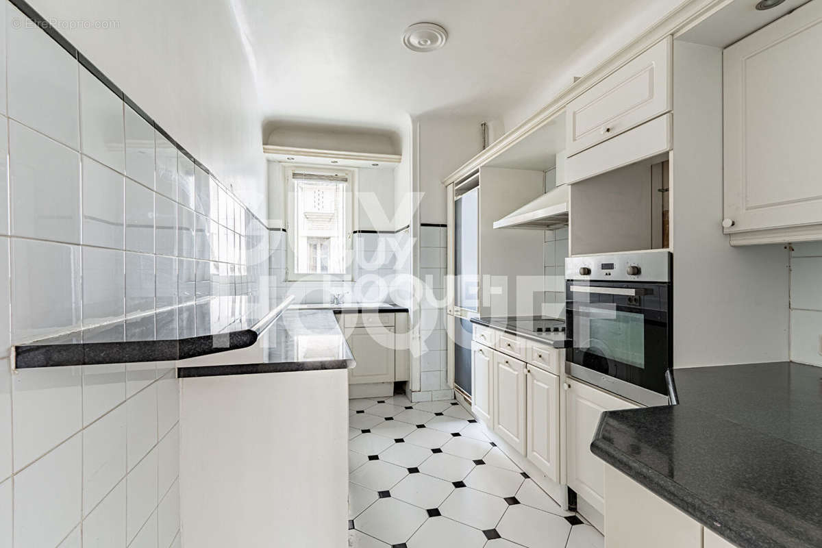 Appartement à ASNIERES-SUR-SEINE