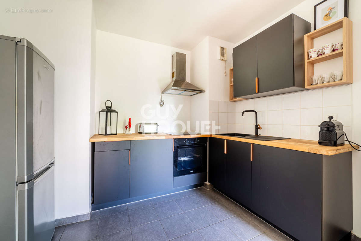 Appartement à ASNIERES-SUR-SEINE