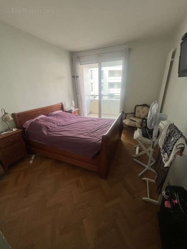 Photo 6 - Appartement à LEVALLOIS-PERRET