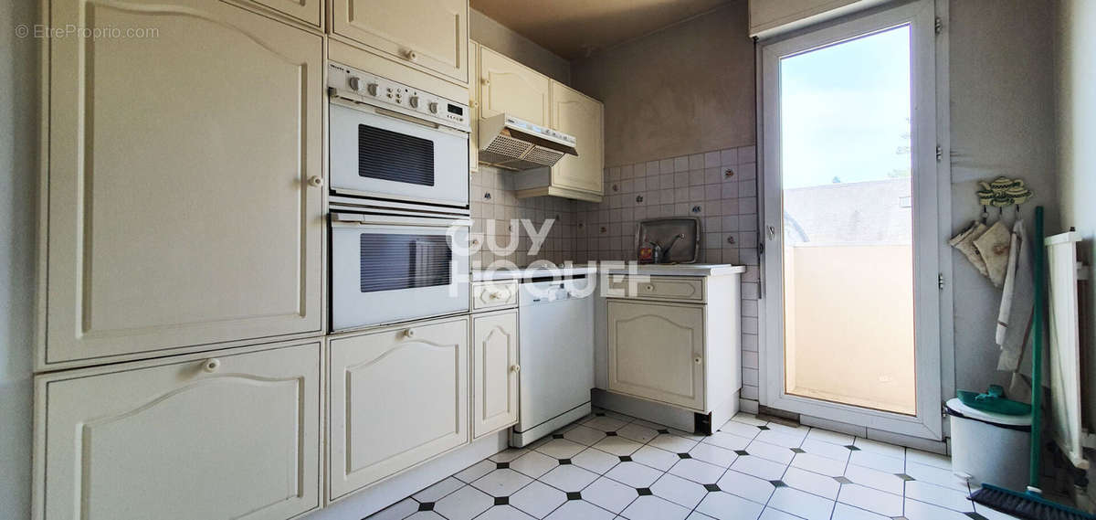 Appartement à CHARLEVILLE-MEZIERES