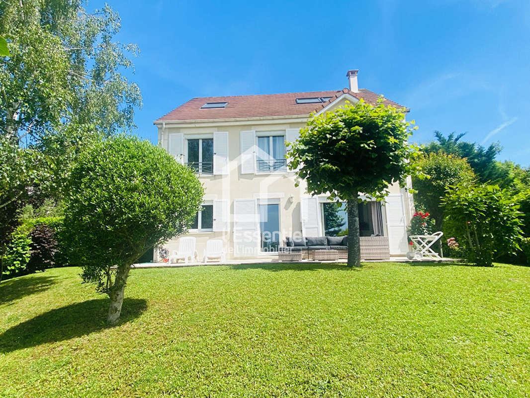 Maison à TRIEL-SUR-SEINE