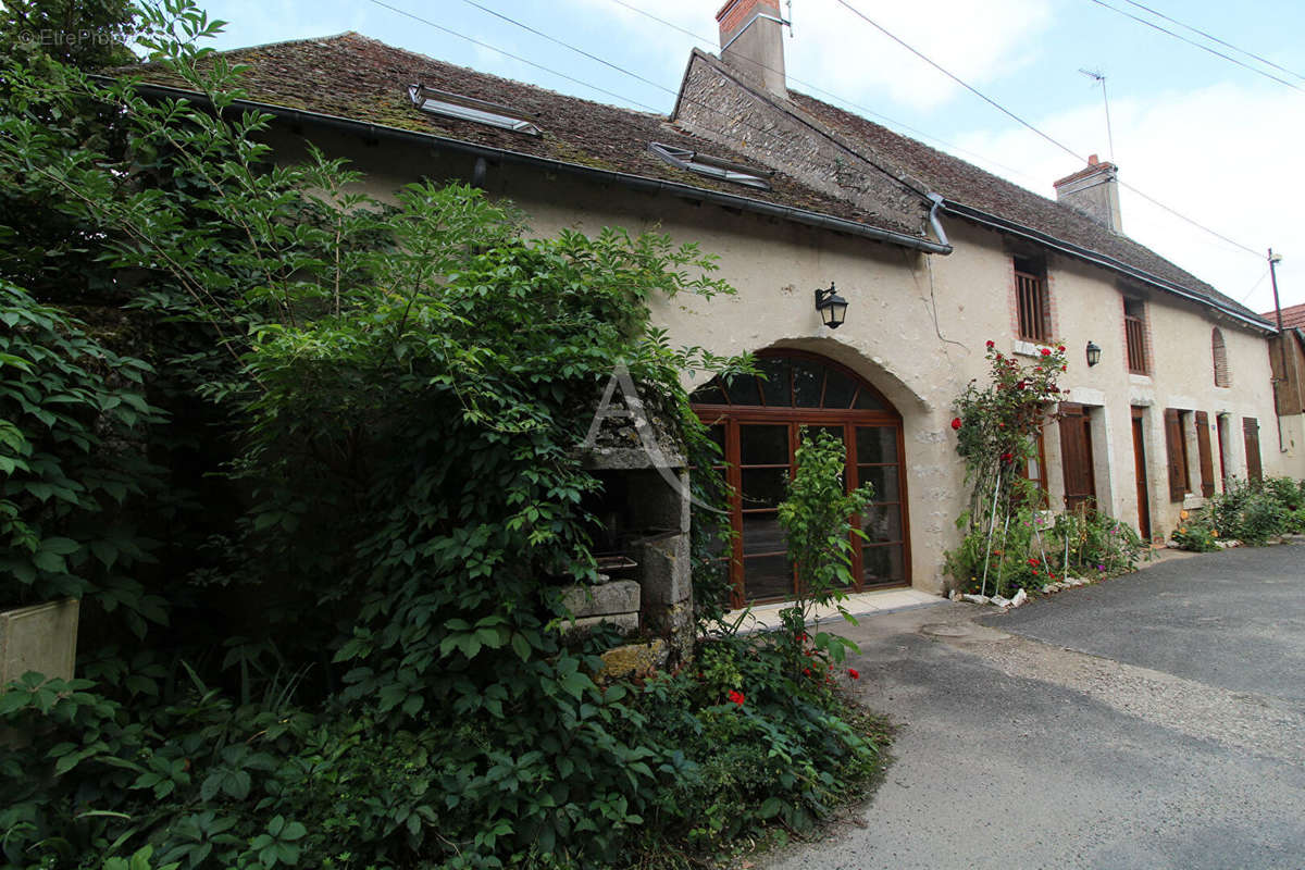 Maison à VINEUIL