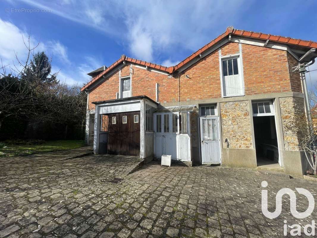 Photo 9 - Maison à SAINT-REMY-LES-CHEVREUSE