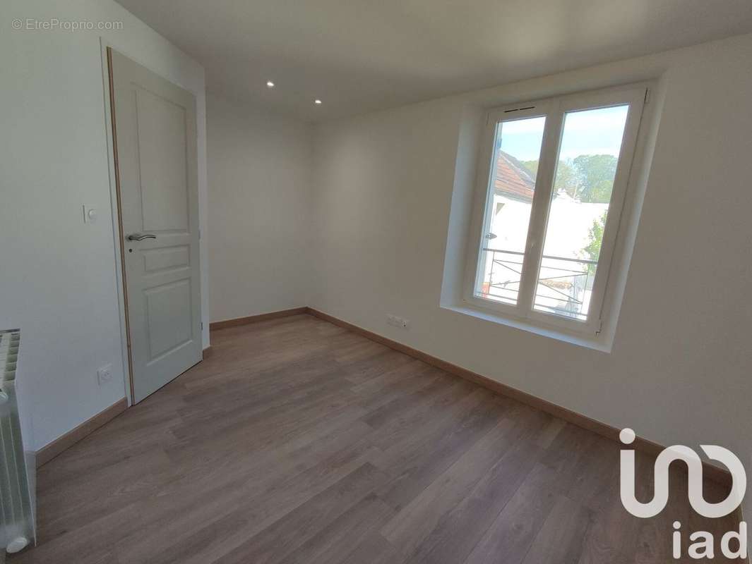 Photo 2 - Appartement à DAMMARTIN-EN-GOELE