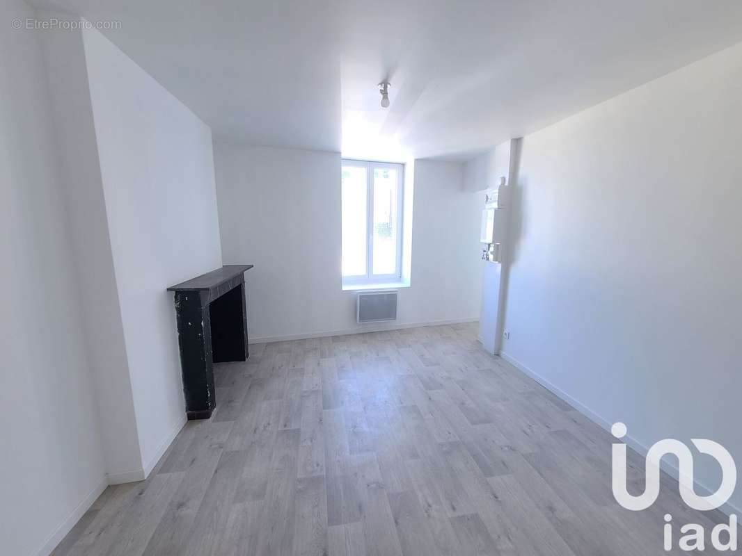 Photo 3 - Appartement à MONTCY-NOTRE-DAME