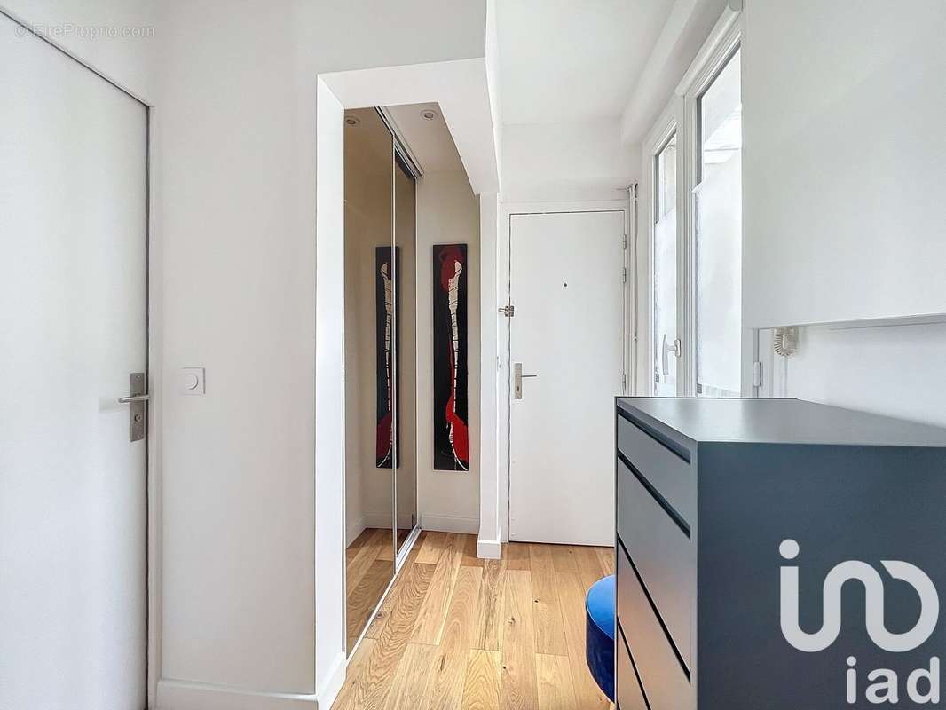 Photo 9 - Appartement à PARIS-18E