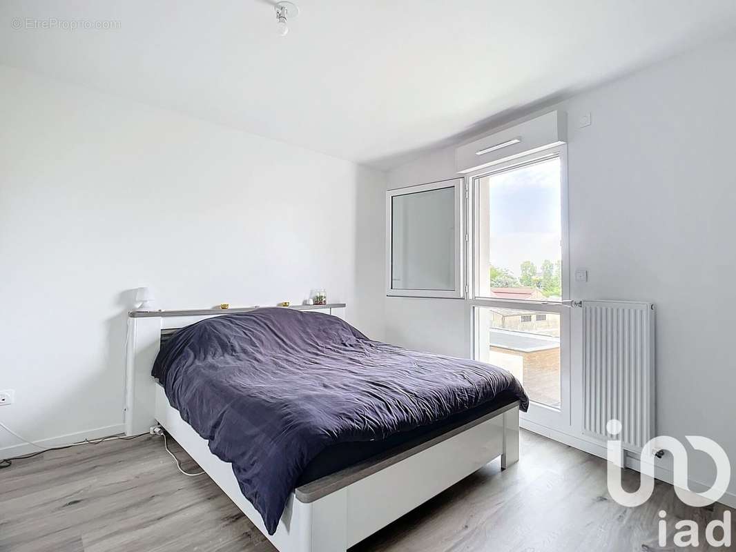 Photo 3 - Appartement à CHAMPIGNY-SUR-MARNE