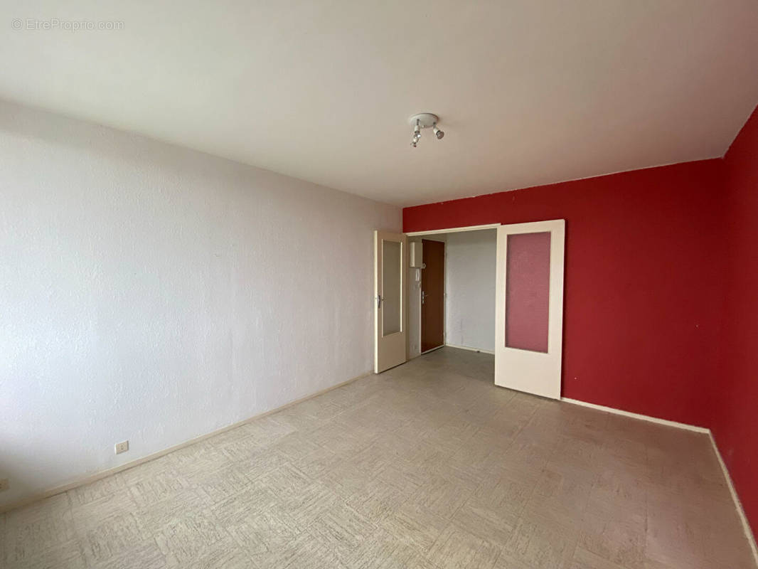 Appartement à FLEURY-LES-AUBRAIS