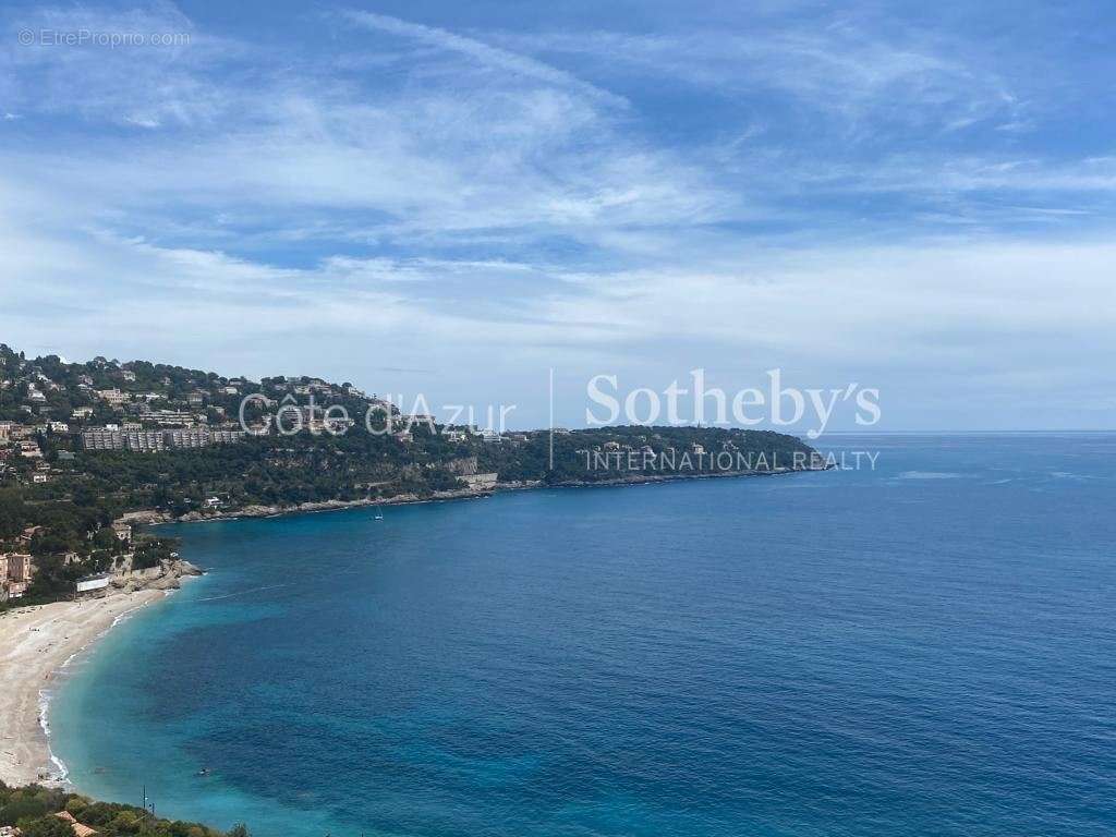 Appartement à ROQUEBRUNE-CAP-MARTIN