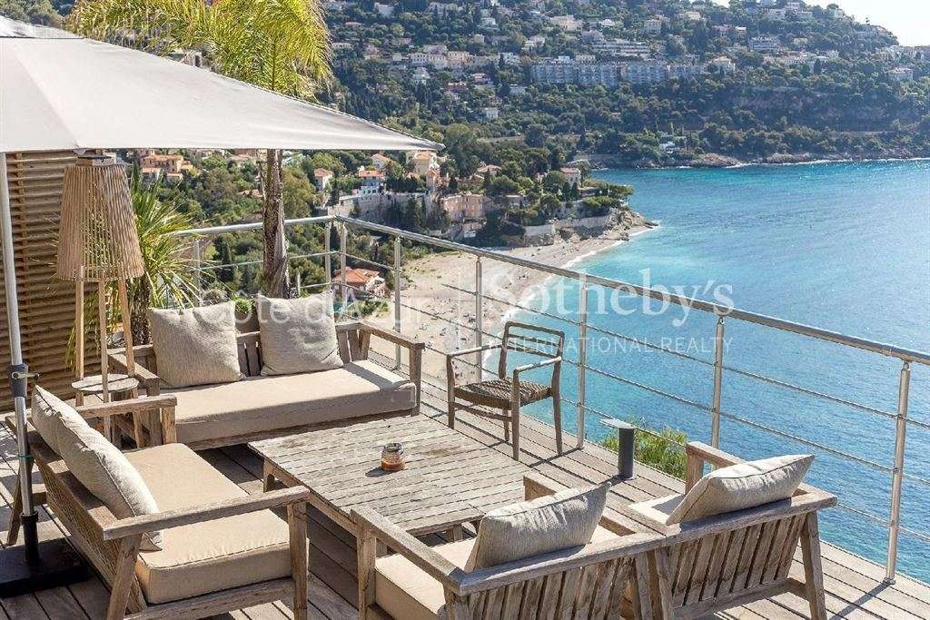 Appartement à ROQUEBRUNE-CAP-MARTIN