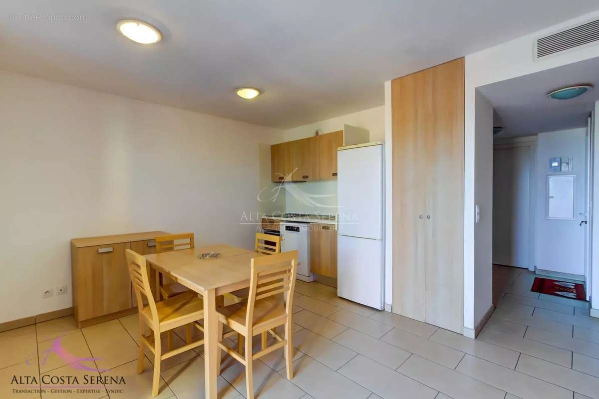 Appartement à SARI-SOLENZARA