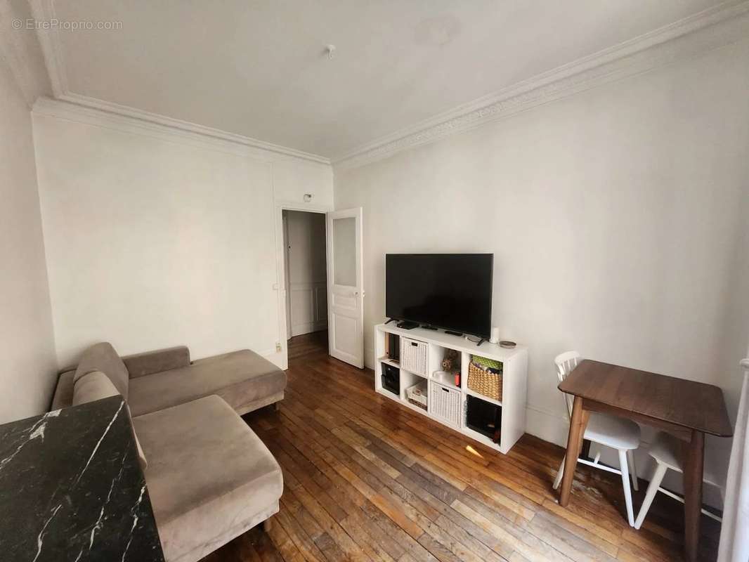 Appartement à PARIS-20E