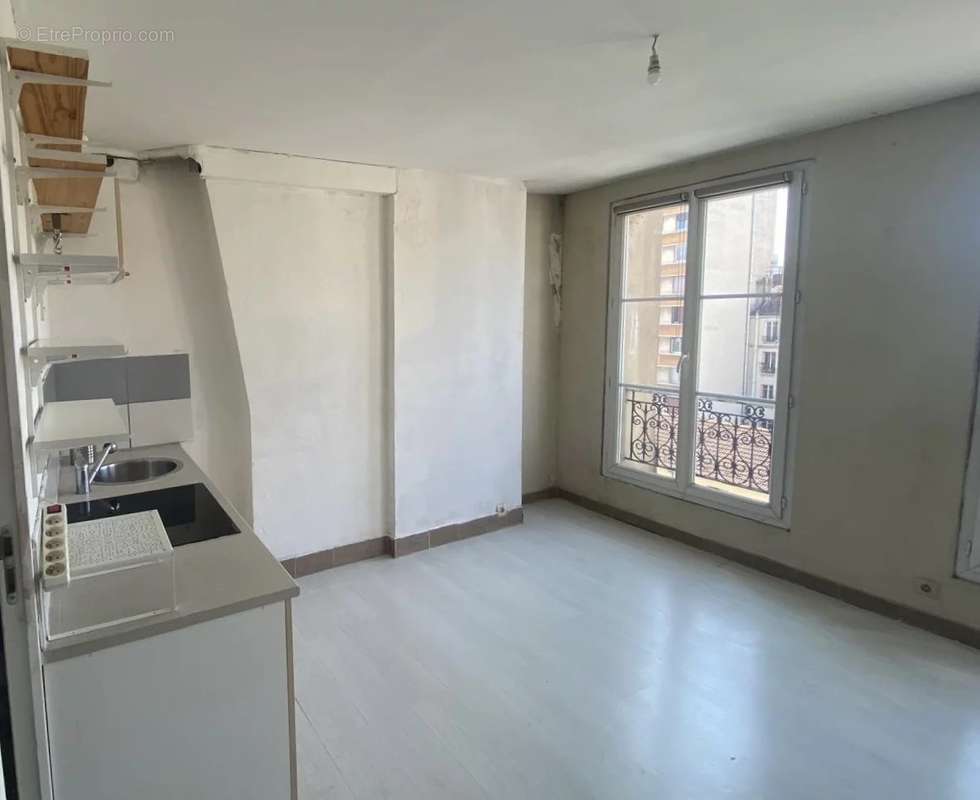 Appartement à PARIS-11E