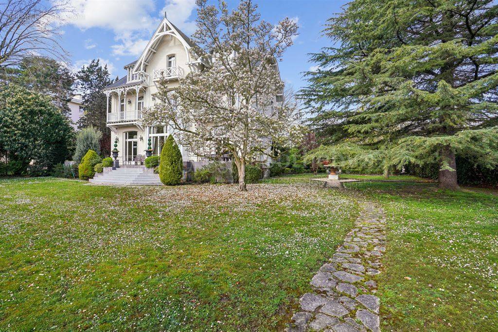 Maison à CROISSY-SUR-SEINE