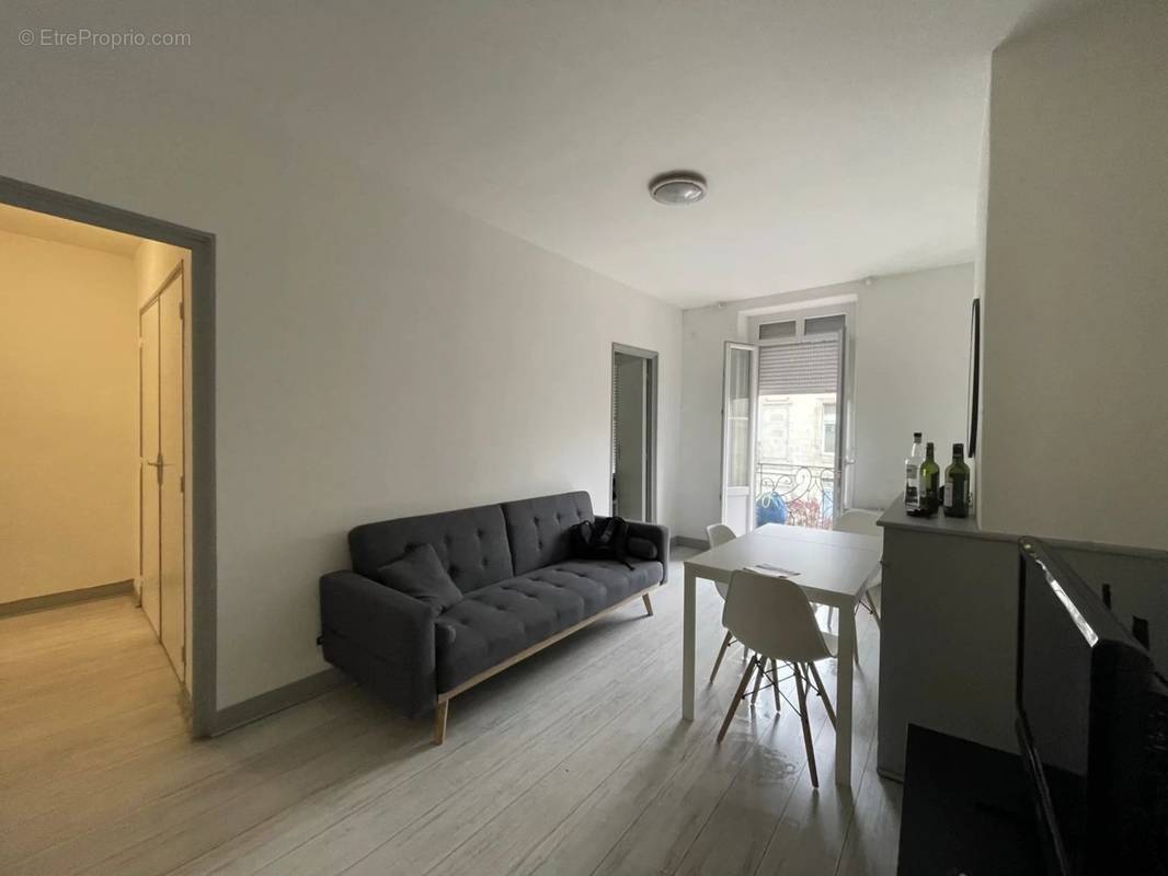 Appartement à BORDEAUX