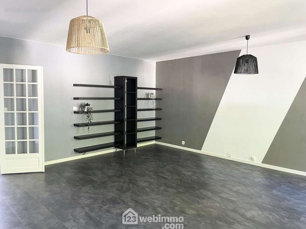 Appartement à JOUE-LES-TOURS