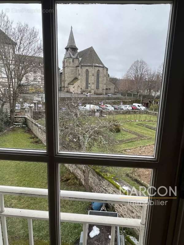 Maison à FELLETIN