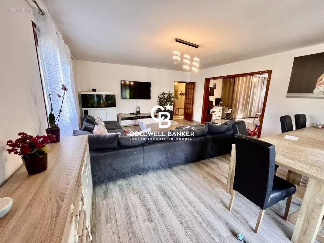 Appartement à ANNEMASSE