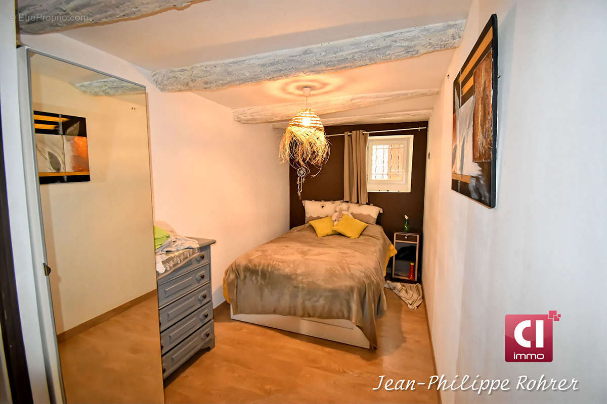 Appartement à CARCES