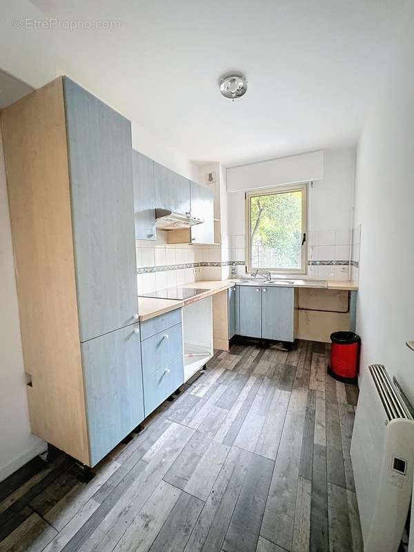 Appartement à LA GARENNE-COLOMBES