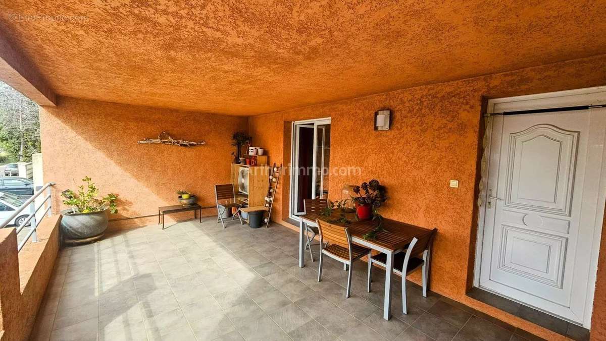 Appartement à BIGUGLIA