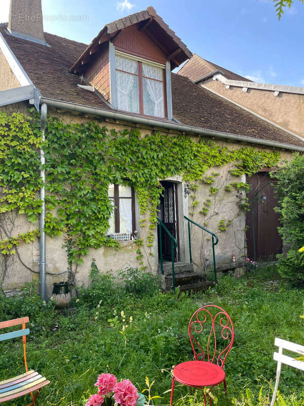 Maison à CHATILLON-LE-DUC