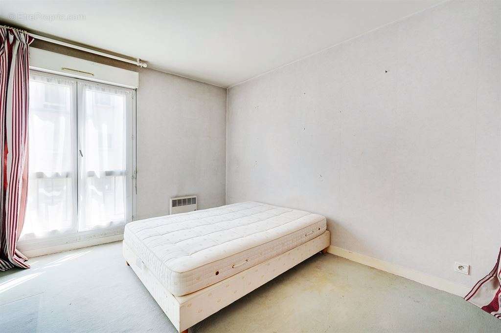 Appartement à PARIS-20E