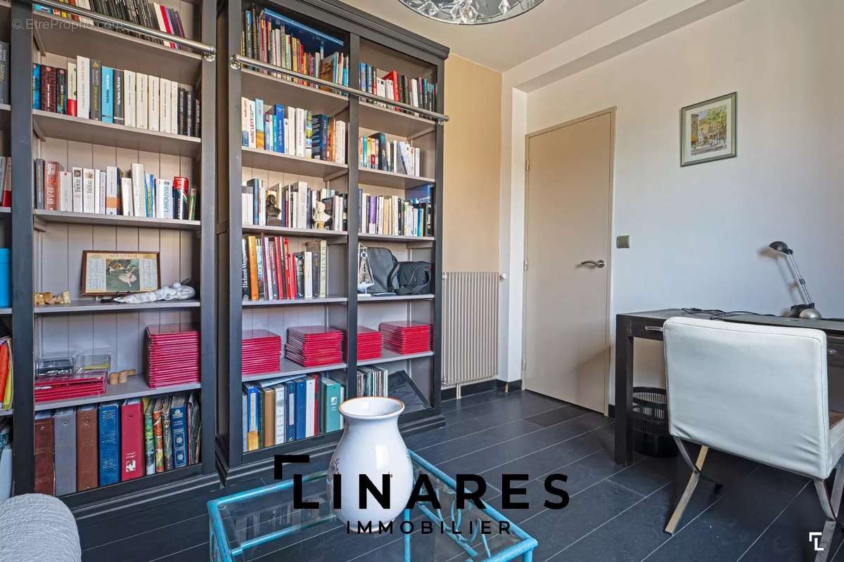 Appartement à MARSEILLE-12E