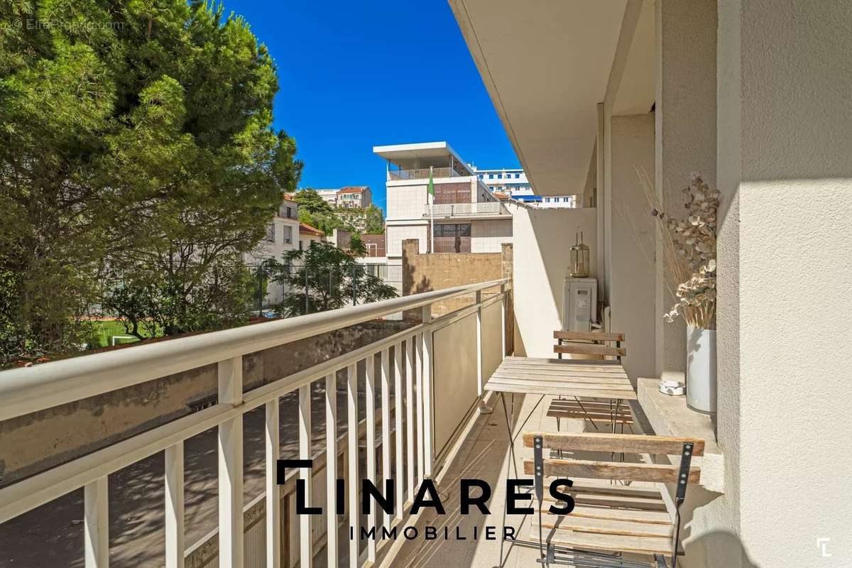 Appartement à MARSEILLE-8E