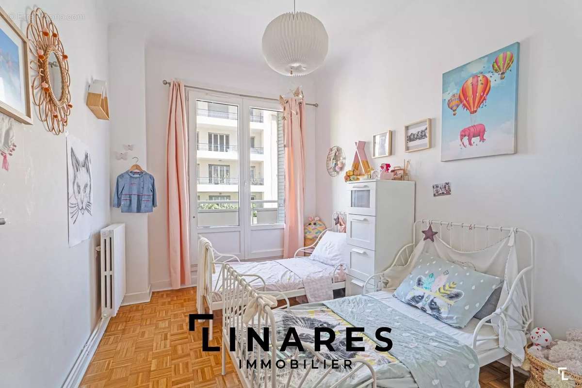 Appartement à MARSEILLE-8E