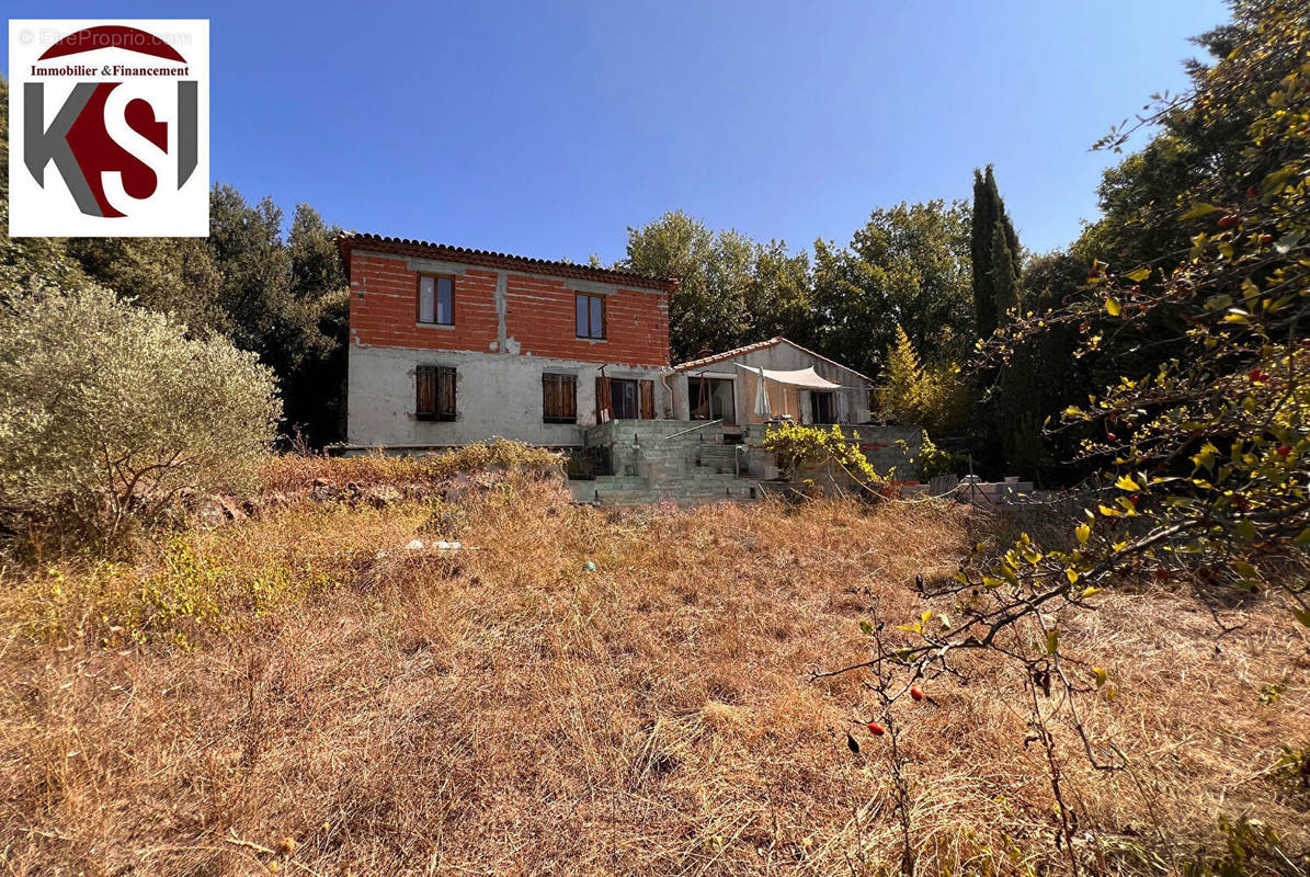 Maison à SAINT-MAXIMIN-LA-SAINTE-BAUME