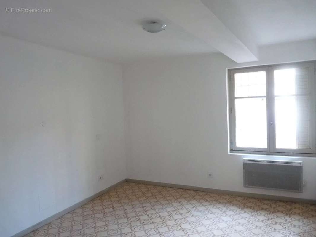 Appartement à BEAUCAIRE