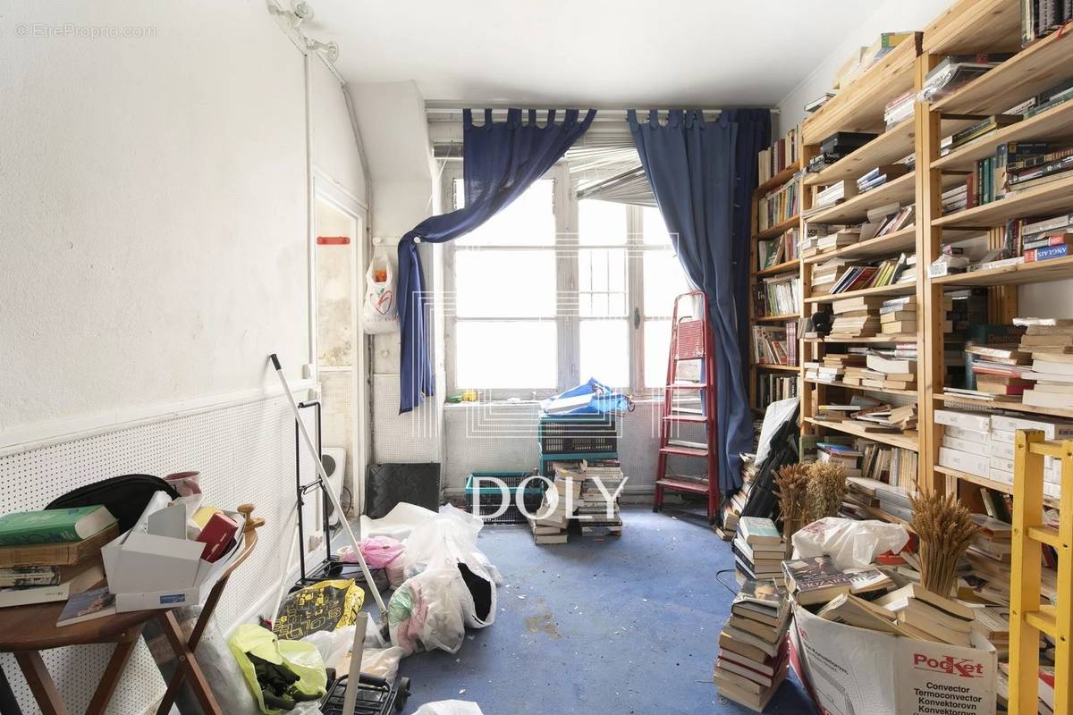 Appartement à PARIS-11E